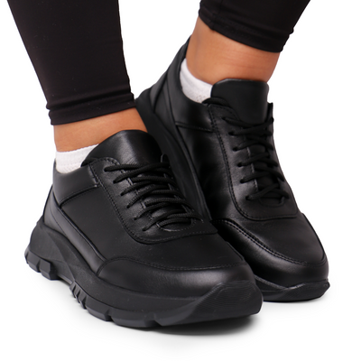 Кросівки жіночі чорні шкіряні 170/5 170/5- F.Bl.spr фото